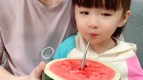 娱乐吃瓜酱00后带娃,娱乐吃瓜酱的育儿日常